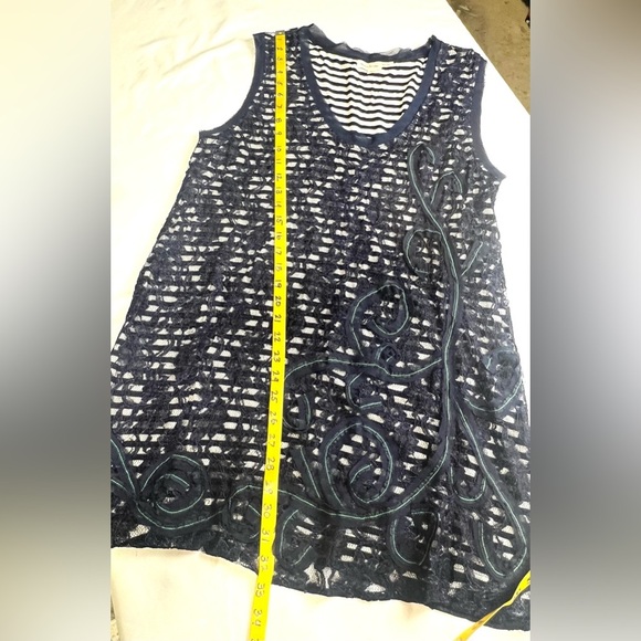 MEADOW‎ RUE for ANTHROPOLOGIE Navy blue lace tunic top size XL. - Picture 14 of 14